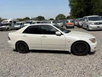 Toyota ALTEZZA 2000