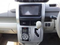 Toyota NOAH 2008