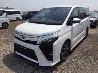 Toyota VOXY 2018