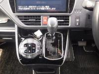 Toyota VOXY 2018