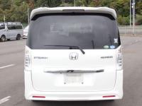 Honda STEPWAGON SPADA 2015