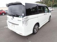 Honda STEPWAGON SPADA 2015