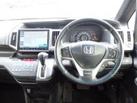 Honda STEPWAGON SPADA 2015