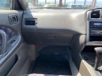 Nissan AVENIR 2000