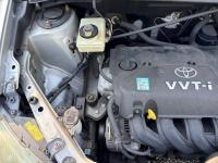 Toyota IST 2004