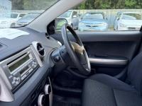 Toyota IST 2004