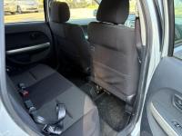 Toyota IST 2004