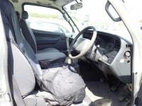 Toyota HIACE VAN 2002