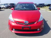 Toyota PRIUS ALPHA 2012