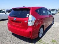 Toyota PRIUS ALPHA 2012