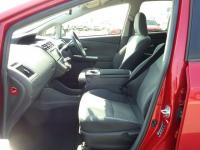 Toyota PRIUS ALPHA 2012