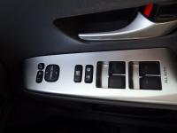 Toyota PRIUS ALPHA 2012