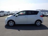 Toyota RACTIS 2012