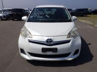 Toyota RACTIS 2012