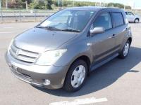 Toyota IST 2005