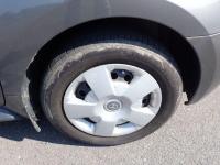 Toyota IST 2005