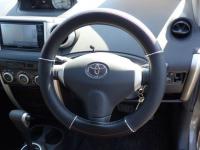 Toyota IST 2005