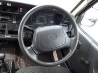 Toyota HIACE VAN 2003