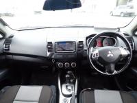 Mitsubishi OUTLANDER 2008
