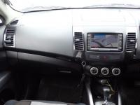 Mitsubishi OUTLANDER 2008