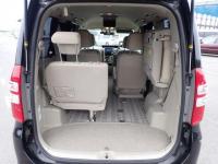 Toyota NOAH 2011