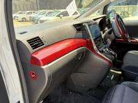 Toyota VELLFIRE 2009