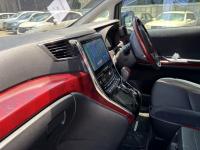 Toyota VELLFIRE 2009