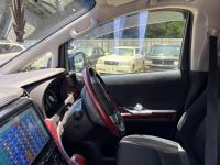 Toyota VELLFIRE 2009