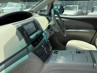 Toyota ESTIMA HYBRID 2010