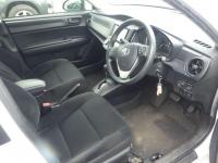 Toyota COROLLA AXIO 2018
