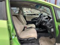 Honda FIT HYBRID 2011