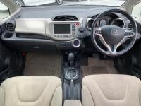 Honda FIT HYBRID 2011