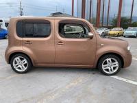 Nissan CUBE 2011