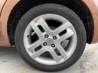 Nissan CUBE 2011