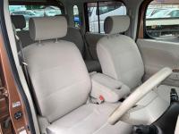 Nissan CUBE 2011