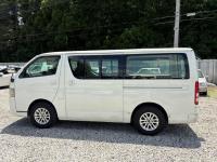 Toyota HIACE VAN 2004