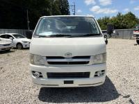 Toyota HIACE VAN 2004
