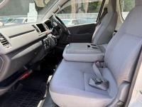 Toyota HIACE VAN 2004