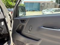 Toyota HIACE VAN 2004