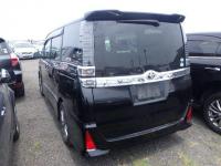 Toyota VOXY 2018