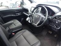 Toyota VOXY 2018