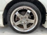 Toyota VOXY 2004