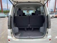 Toyota VOXY 2004