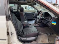 Nissan STAGEA 2000
