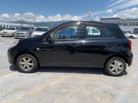 Nissan MARCH 2010