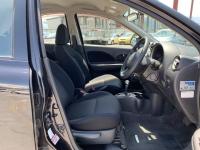 Nissan MARCH 2010