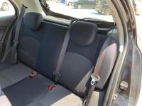 Nissan MARCH 2010