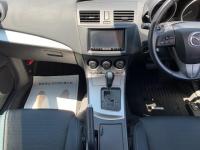 Mazda AXELA SPORT 2011