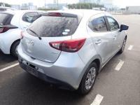 Mazda DEMIO 2018
