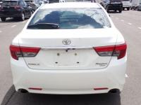Toyota MARK X 2015